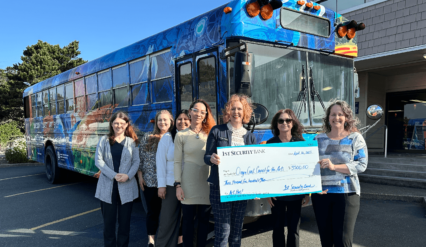 Newport Art Bus